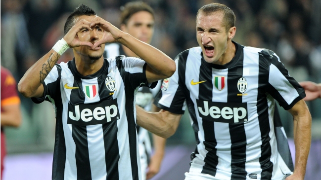 Juventus de Vidal e Isla recibe a Catania en Turín