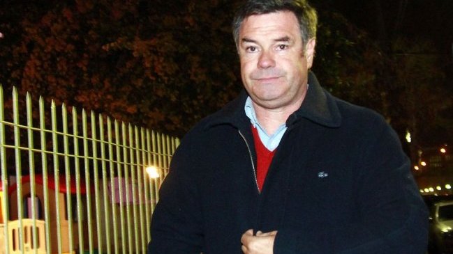 Ossandón acusó a comando de la UDI de retener a voluntaria de su campaña