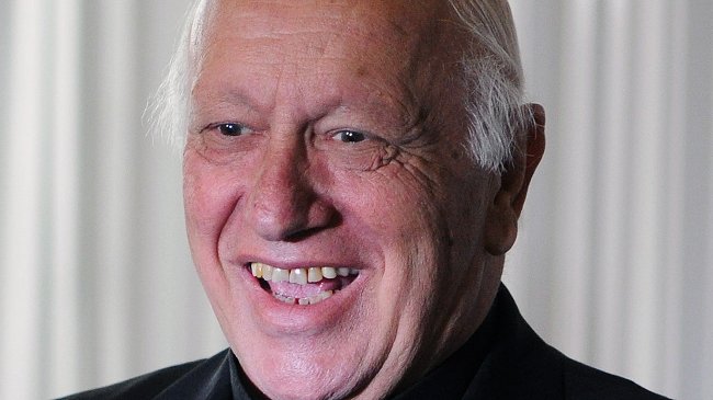 Arzobispado de Santiago afronta demanda por 201 millones de dólares