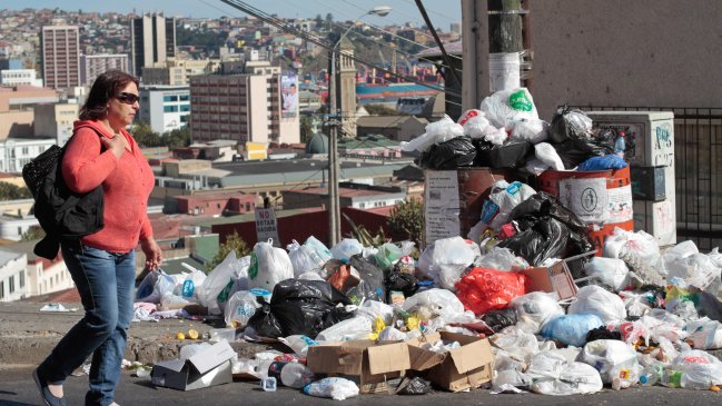 Mañalich: Dictar alerta sanitaria es extraordinariamente duro