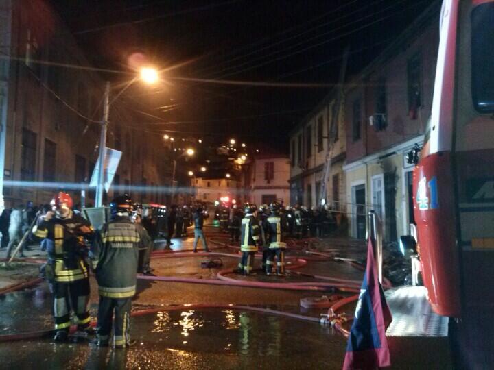 Incendio en Valparaíso terminó con seis viviendas destruidas