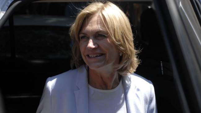 Comando de Matthei instruye a apoderados para impugnar votos con 