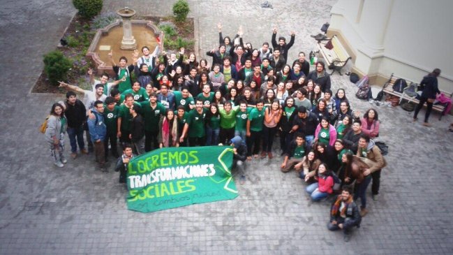 Presidenta electa de la FEUC: Si dejamos de marchar, no se habla de educación