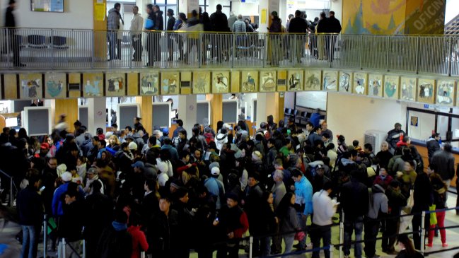 Falla del sistema causó nuevo colapso en Registro Civil