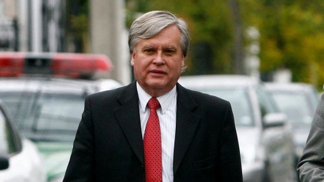 Diputados proponen que senadores residan en la región que quieren representar