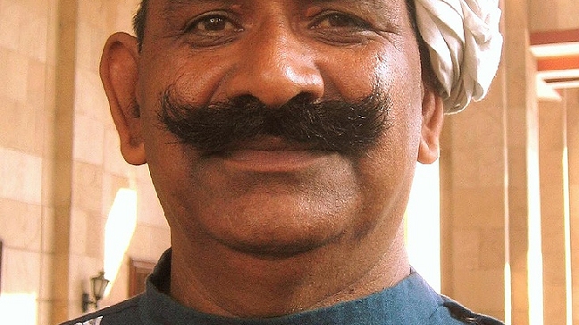 Un estudio entre diputados turcos vincula llevar bigote con ser conservador