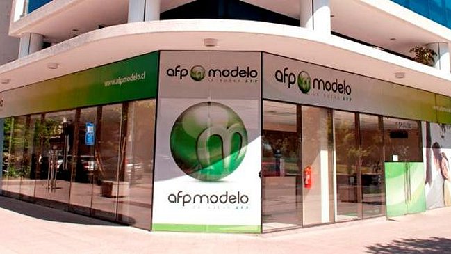 Experto: La licitación de afiliados a las AFP ha sido un fracaso