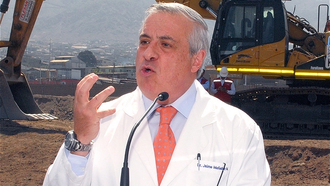 Ex ministro de Salud cuestionó contrato directo del Minsal para red informática