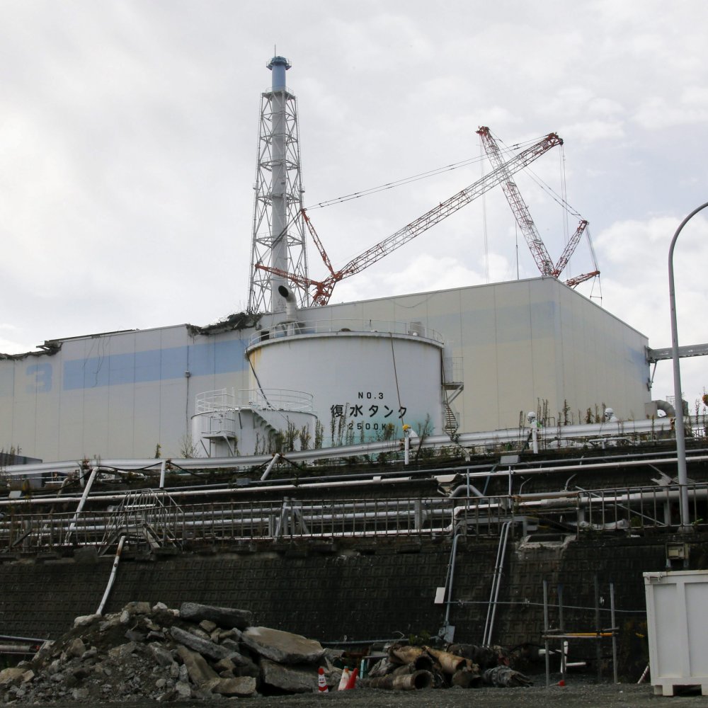 TEPCO detiene un leve goteo de agua radiactiva desde un tanque de Fukushima
