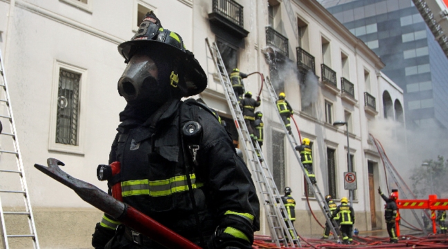 Los daños en el Teatro Municipal de Santiago tras incendio