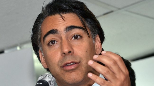 Enríquez-Ominami insistió en que su candidata es la asamblea constituyente