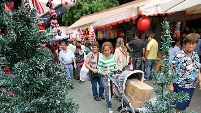 Comercios descartan impacto mayor en ventas navideñas por segunda vuelta