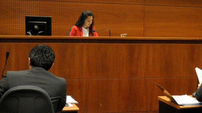 En prisión preventiva quedó hombre que pidió fotos íntimas a niña de 13 años por Whatsapp