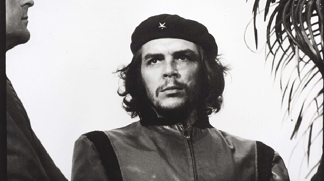 Poco más de 5 millones por un original de la foto más famosa del Che Guevara