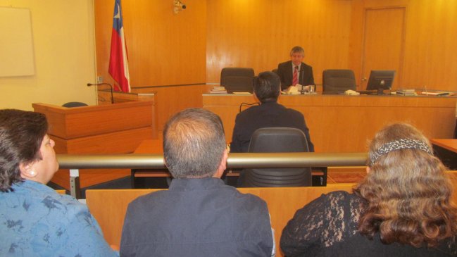 A 10 años de cárcel condenan a fonoaudiólogo que violó a menor de 3 años