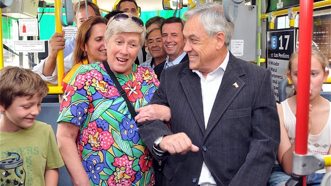 Presidente Piñera: El Transantiago está recuperando la solvencia financiera