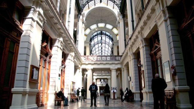 Corte abriría investigación a notarios por irregularidades en firmas