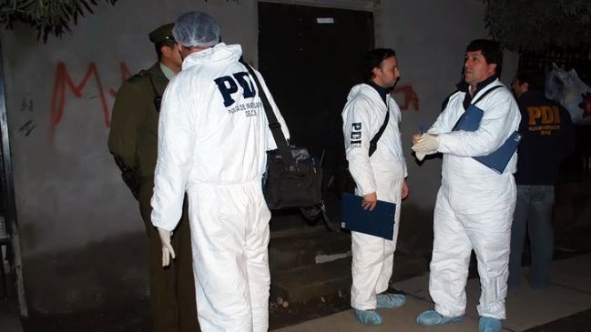 Mujer asesinó a su pareja en Santiago Centro