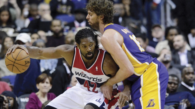 Wall e Hilario se combinaron en los Wizards para derrotar a los Lakers