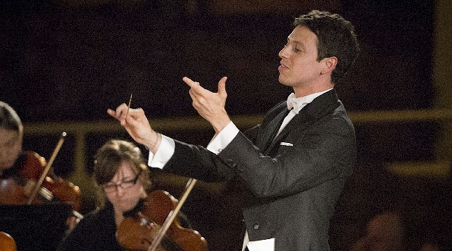 Teatro Municipal retomará temporada en el Caupolicán