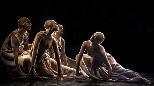 Banch cerrará temporada 2013 con dos estrenos de Alfredo Bravo