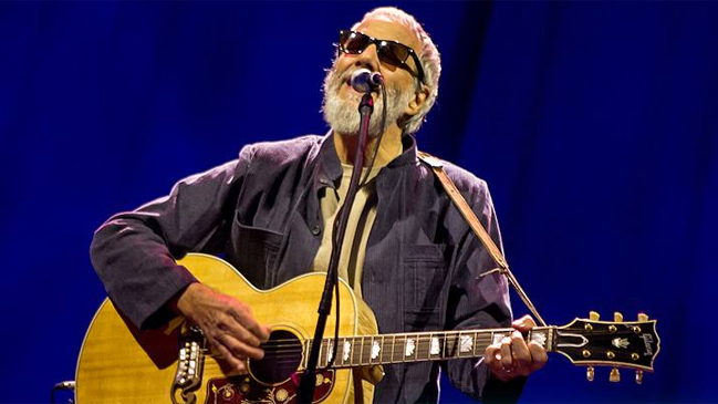 Cat Stevens realizó un viaje por sus éxitos en debut en Chile