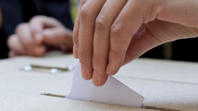 Chilenos en el extranjero demandaron al Estado por imposibilidad para votar