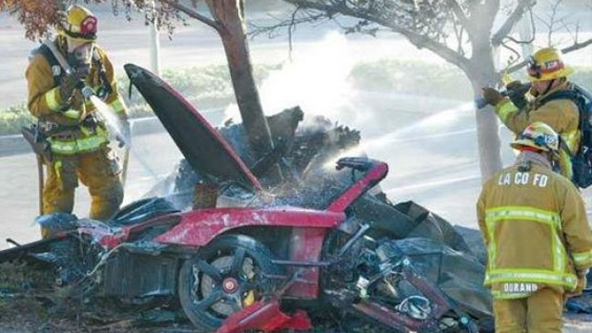 Creen que el auto de Paul Walker presentó falla mecánica
