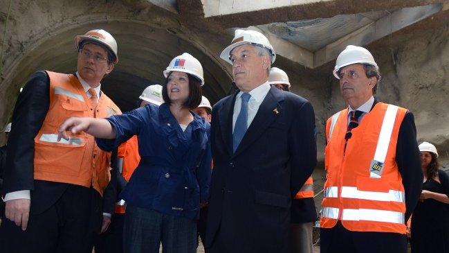 Presidente inspeccionó túnel que unirá Costanera Norte con Autopista Central