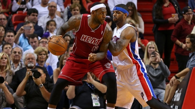 Los Pistons cortaron la racha de Miami Heat en la NBA