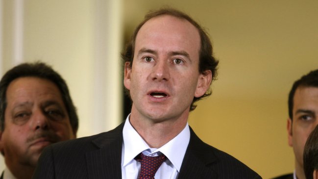 Subsecretario envió mail en apoyo a Matthei y atacó a la Nueva Mayoría