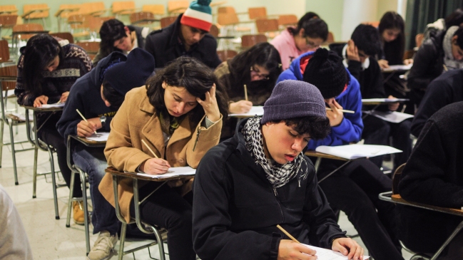 CRUCh no repetirá PSU de Lenguaje en San Bernardo tras error de instructores