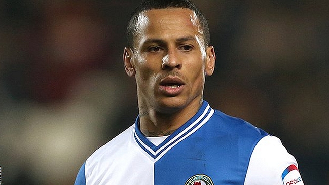 Policía británica detuvo a delantero de Blackburn por arreglo de partidos en la liga inglesa