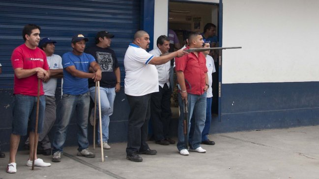 Ya van diez muertos por ola de saqueos en Argentina