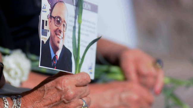 Historiador: Jaime Guzmán odiaba a las mujeres debido a su madre