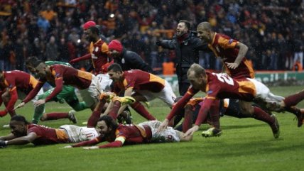   Galatasaray congeló el sueño de Juventus de clasificarse a octavos de la Champions 