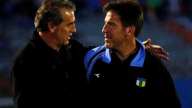 Directorio de la UC se divide entre Jorge Pellicer y Eduardo Berizzo para reemplazar a Lasarte