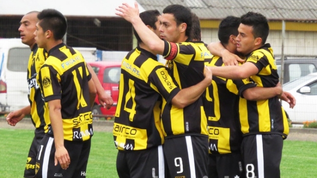 Fernández Vial retorna al profesionalismo tras cinco años