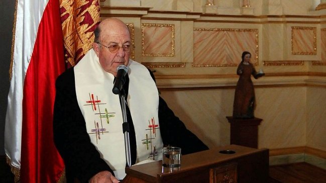 Vaticano aceptó la renuncia de arzobispo de La Serena