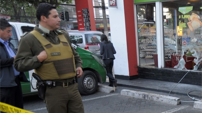 Delincuentes protagonizaron asalto en servicentro de Providencia