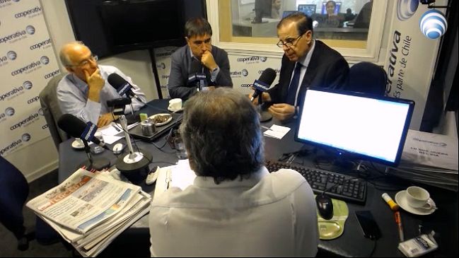 Martínez: PC debe hacer precisiones importantes antes de ser parte del gobierno