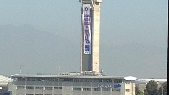 Funcionarios de la DGAC iniciaron movilización de advertencia por 24 horas