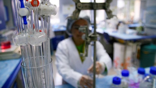 Senado aprobó Ley de Fármacos y enfrenta último trámite en la Cámara