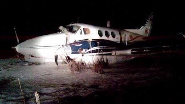 Aterrizaje forzoso de avioneta en Viña del Mar dejó dos personas lesionadas