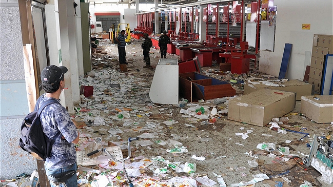 Diputado UDI lamentó fallo que rechazó demanda por saqueos tras el 27-F