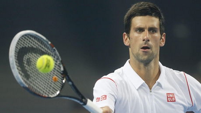 Djokovic doblegó a Tsonga y jugará la final en Abu Dhabi contra Ferrer