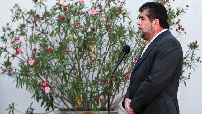 Sin Piñera ni Chadwick avanza el protocolo de traspaso de mando