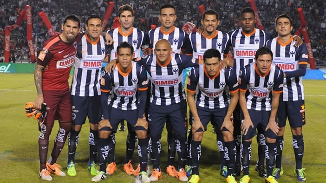 Humberto Suazo fue titular en empate de Monterrey ante Cruz Azul