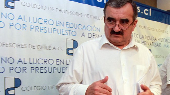 Colegio de Profesores: Gobierno no usó fondos para evitar cierres de colegios