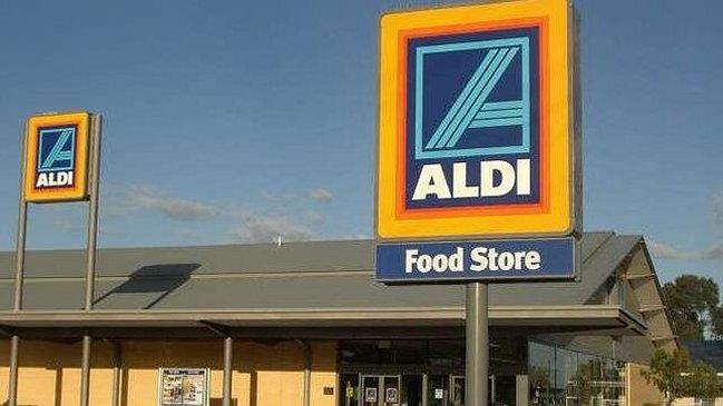 Empleados de supermercados encontraron cocaína en los plátanos